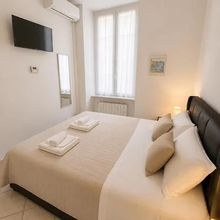 Apartment Casa Deluxe -50m Dal Mare-