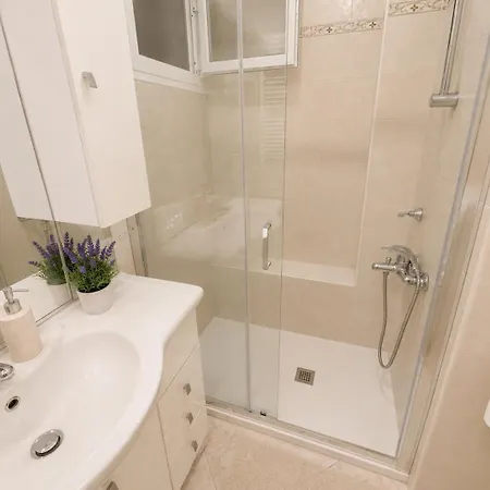 Apartment Casa Deluxe -50m Dal Mare- *