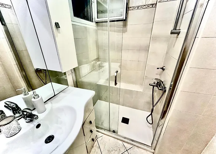 Casa Deluxe -50m Dal Mare- * Alassio